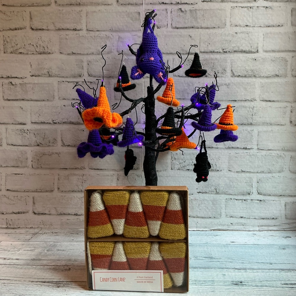 Candy Corn Lane Halloween Candy Corn 6Ft Garland